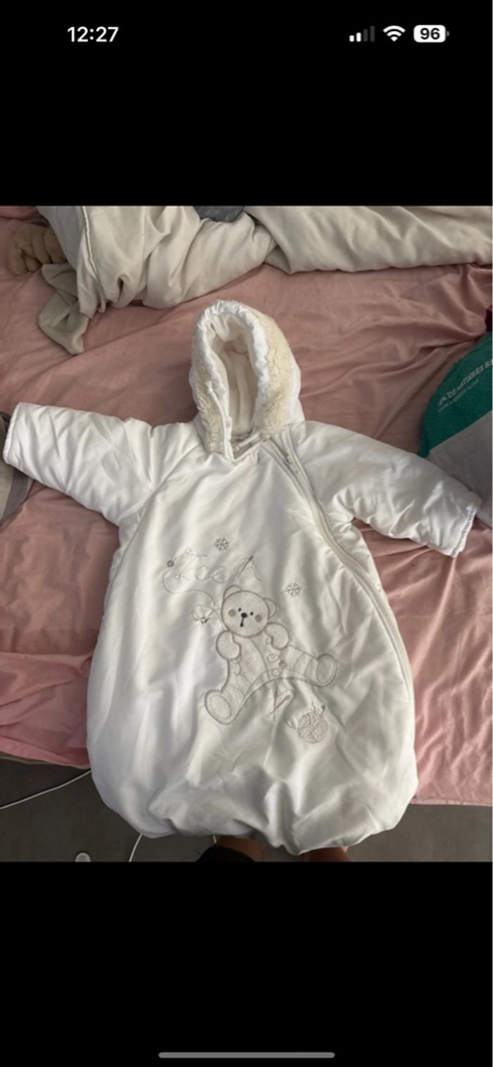 Gigoteuse nacelle hier