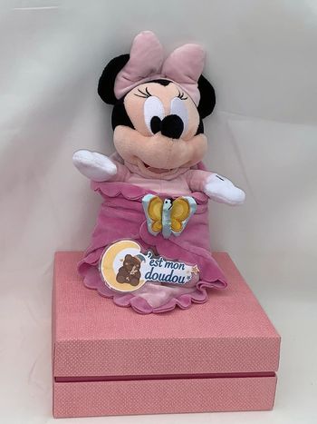 DY130 doudou minnie Disneyland