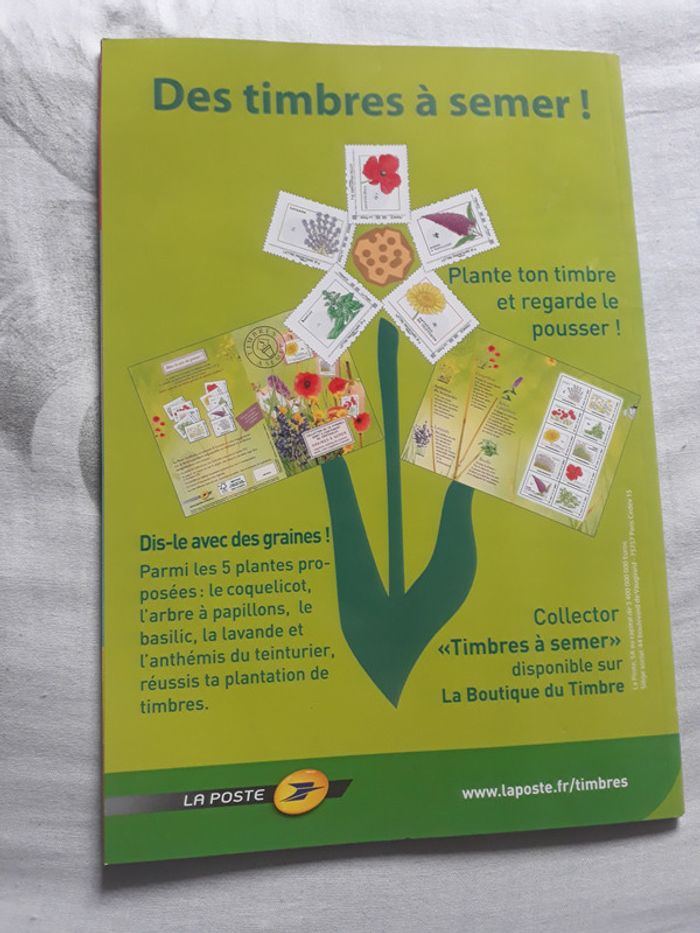 Magazine + bijoux dauphin - photo numéro 7