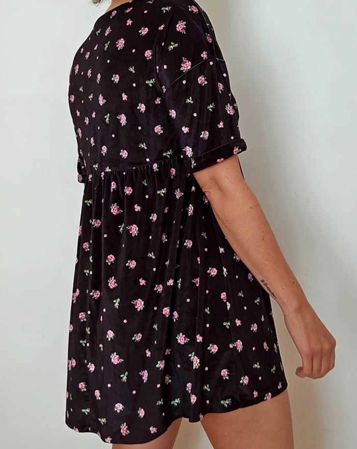 Robe velours fleurie - photo numéro 3