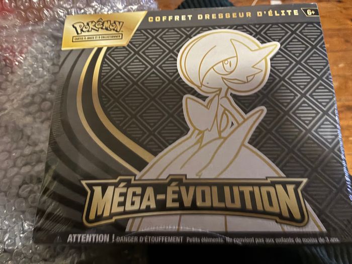 etb gardevoir mega evolution