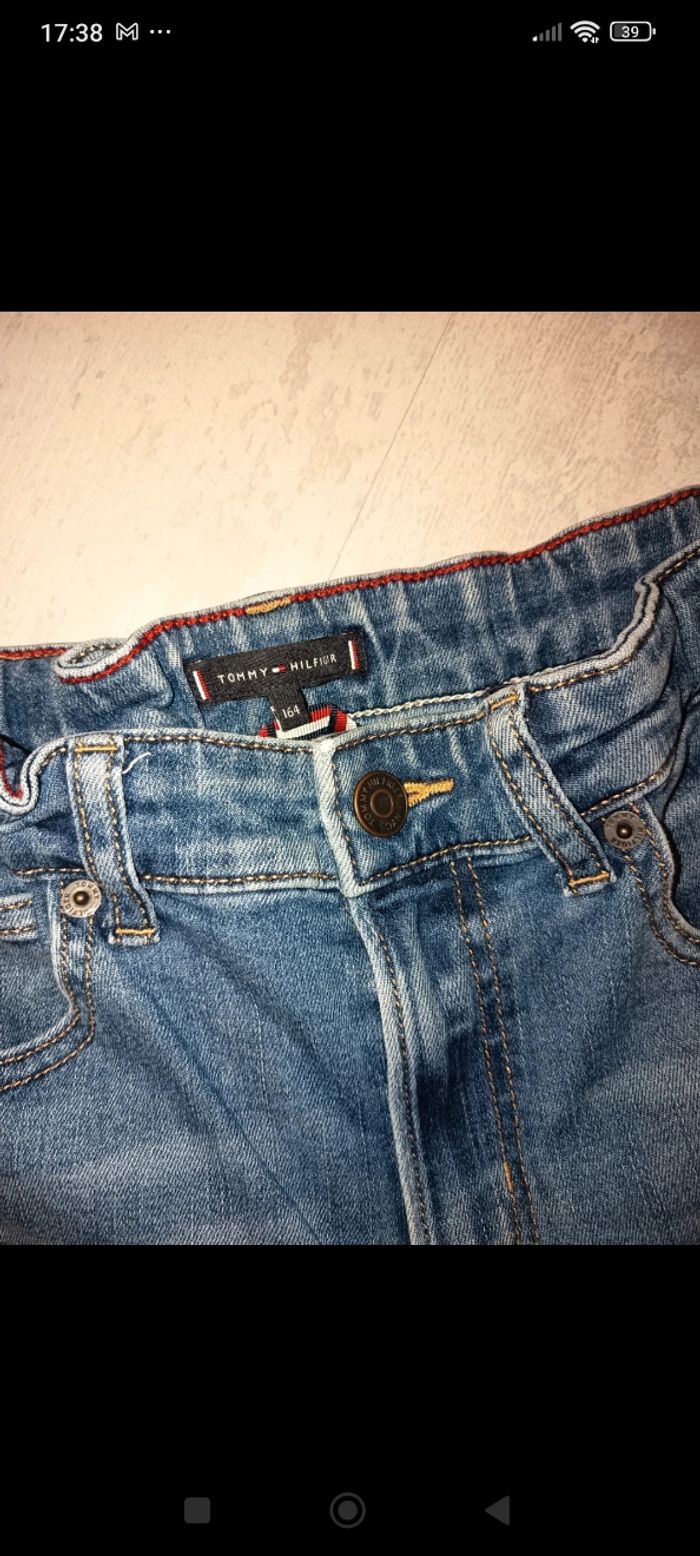 Jean Tommy Hilfiger - photo numéro 3
