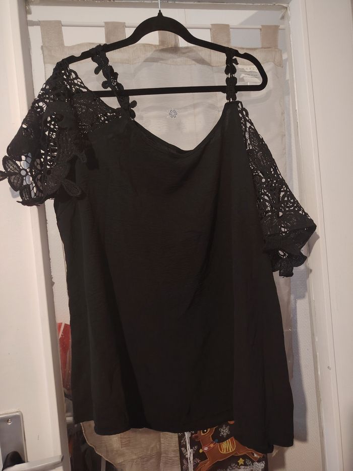 Tee-shirt noir 3xl neuf - photo numéro 2