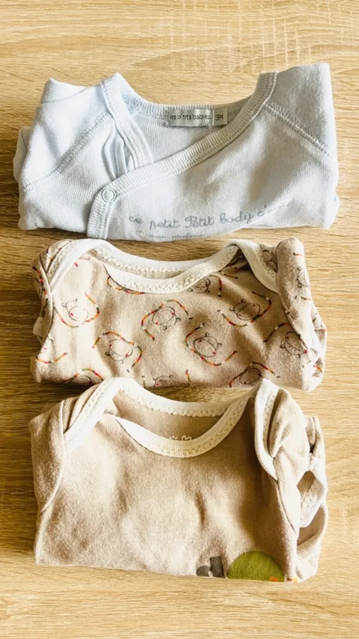 Lot de 3 bodys manches longues