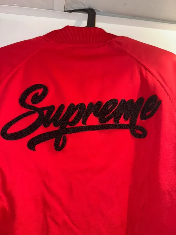 Veste Supreme Taille M - photo numéro 5