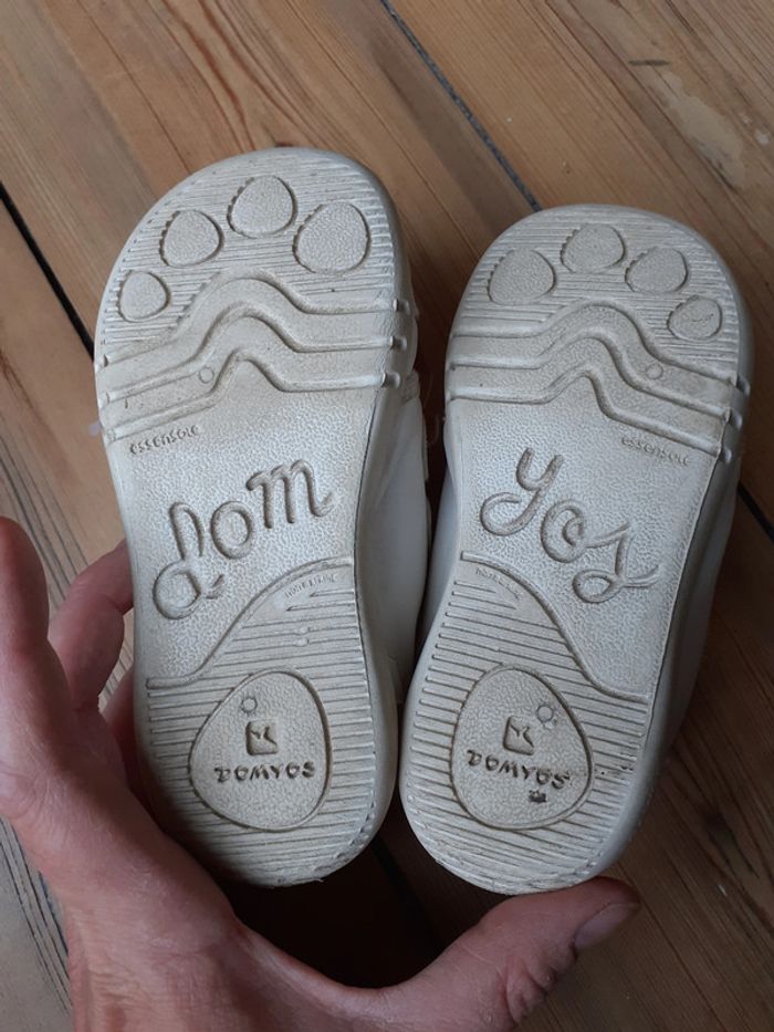 Baskets Domyos blanches taille 24 TBE - photo numéro 4