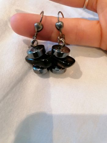 Boucle d'oreille fantaisie