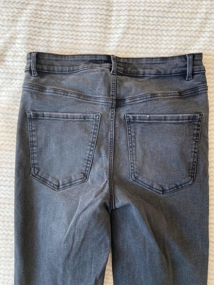 Lot de 2 Jeans / Taille 42 - photo numéro 5
