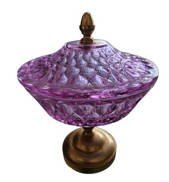 Coupe décorative élégante et ancienne