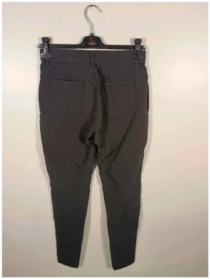 C6 pantalon carreaux Bonobo 38 - photo numéro 2