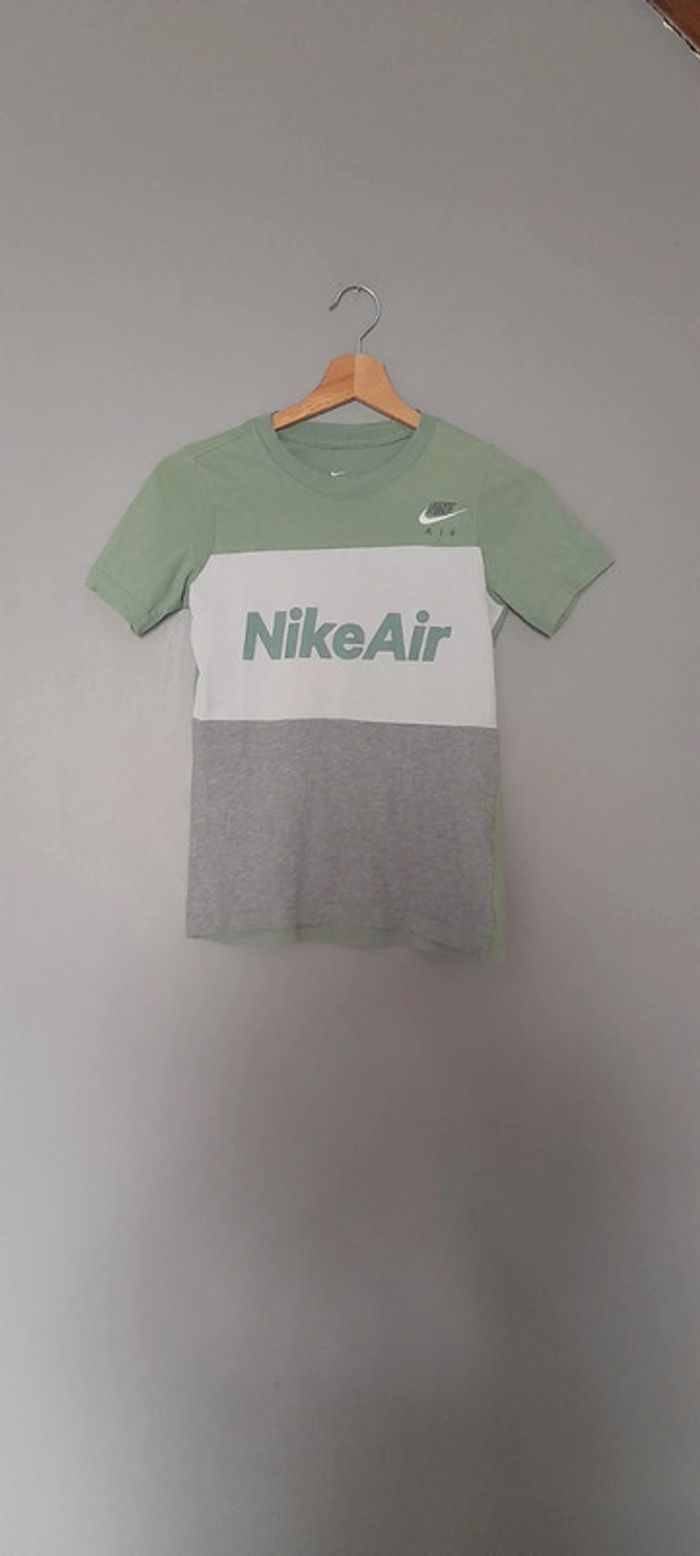 T-shirt Nike Air