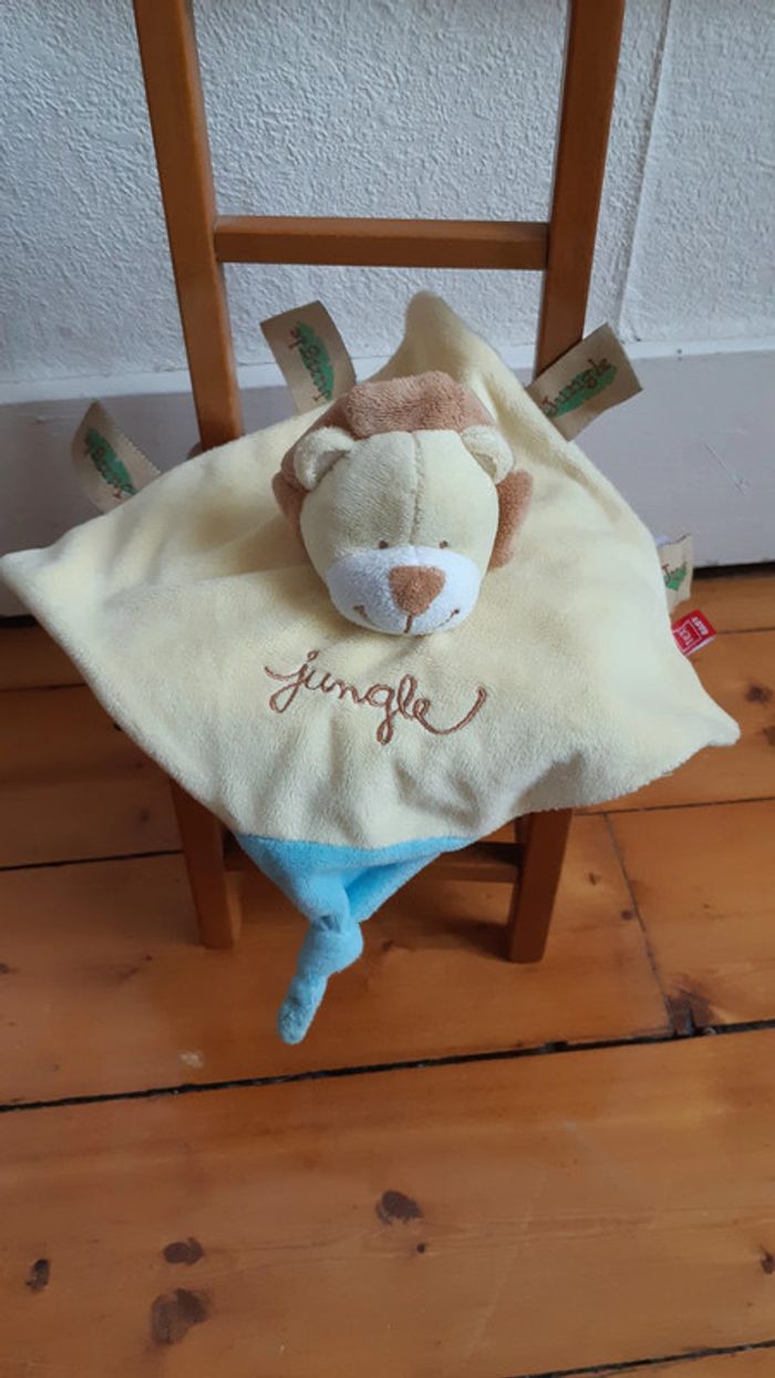 Doudou lion garçon