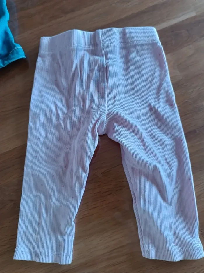 Legging Kiabi 9 mois 71 cm - photo numéro 5