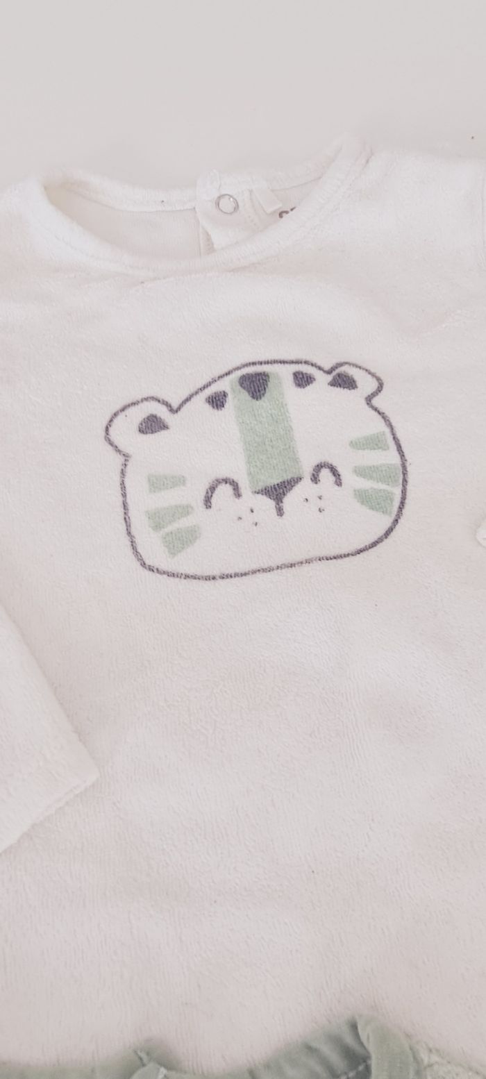 Lot 5 pyjamas velours 6mois - photo numéro 6