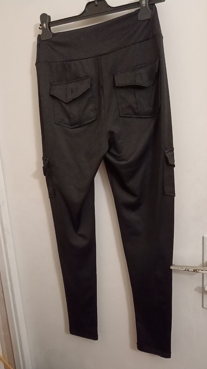 Pantalon - photo numéro 2