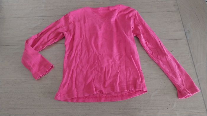 Haut ml fille 5ans en bon état - photo numéro 2