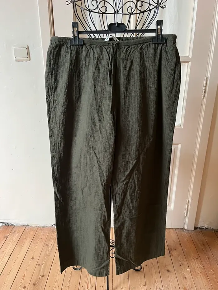 Pantalon Zara