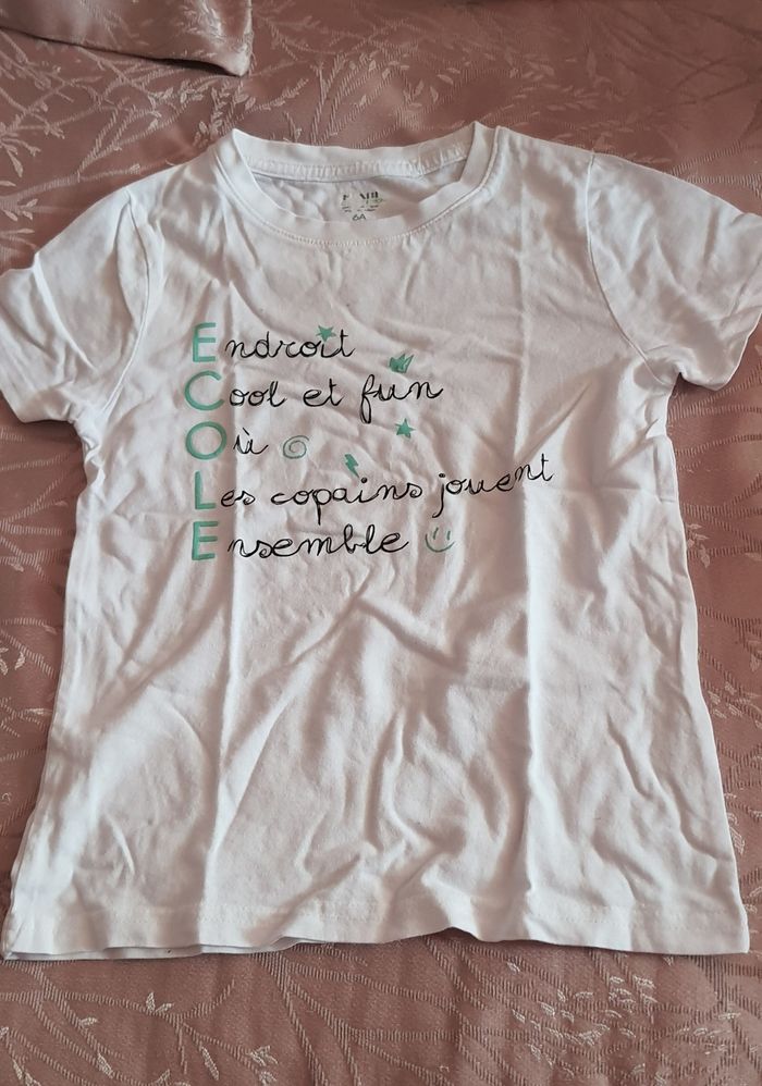 Tee shirt kiabi 6 ans