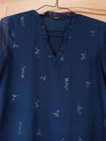 Chemise blouse bleu et argenté