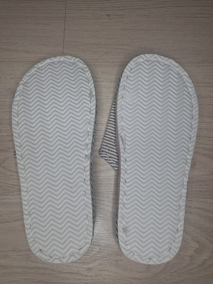 Sandales tissu taille 36 neuf - photo numéro 2