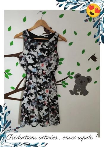 Robe noir et blanche