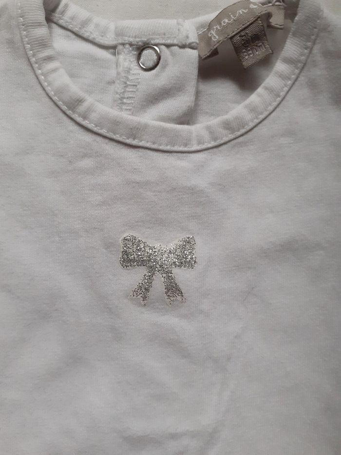 Tee shirt blanc motif nœud argenté - photo numéro 2