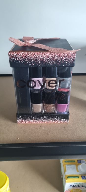 Coffret de vernis a ongles