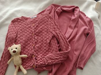 🌸 Gilets - Taille 6/8 ans 🌸