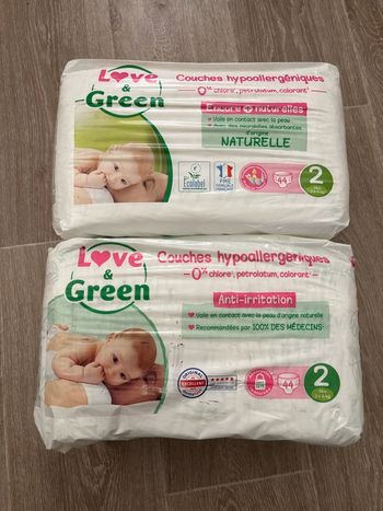 Lot de 88 couches Love and green taille 2