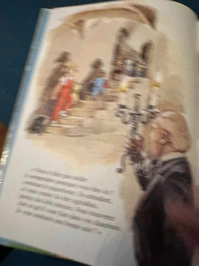 Livre ouvrage Caroline et le fantôme du Loch Ness bd album Pierre Probst Hachete - photo numéro 5