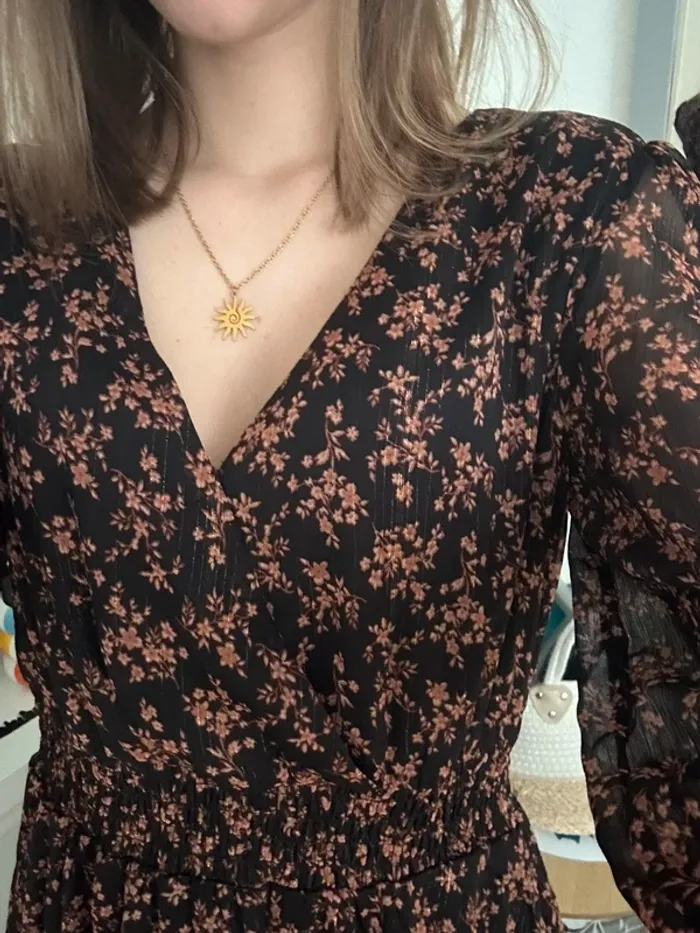 Robe à fleurs noire et beige - Mimi Chica - photo numéro 3