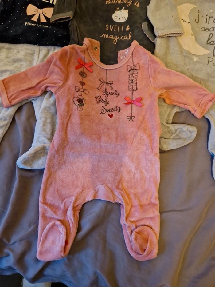 Lot de 4 pyjamas 3 mois - photo numéro 2