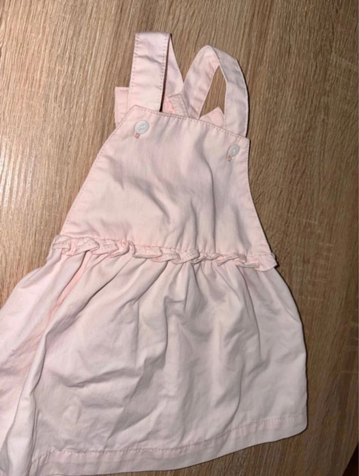 Robe 1-3 mois - photo numéro 3