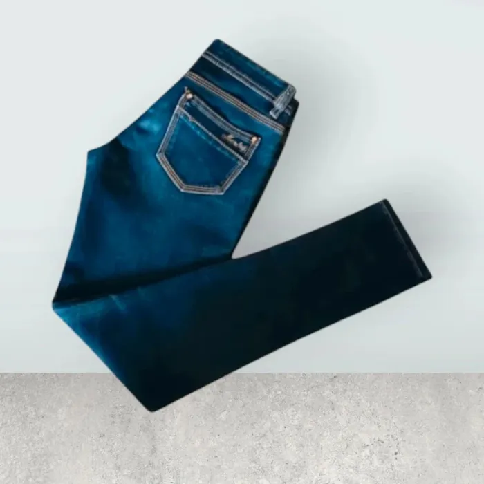 Jean Monday , coupe slim fit ,taille basse ,texture stretch - photo numéro 8