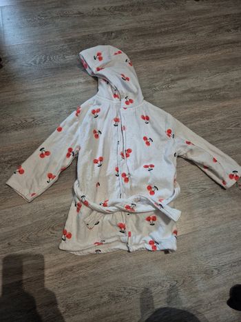 Peignoir de bain en éponge blanc avec cerises et capuche