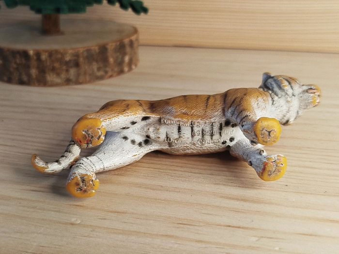 Schleich tigresse Figurine animal de la savane - photo numéro 3