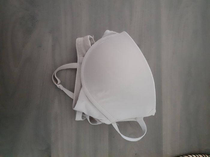 Soutien gorge - photo numéro 2
