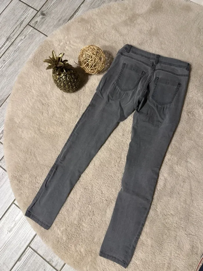 Jean slim super skinny gris 38/M - photo numéro 2
