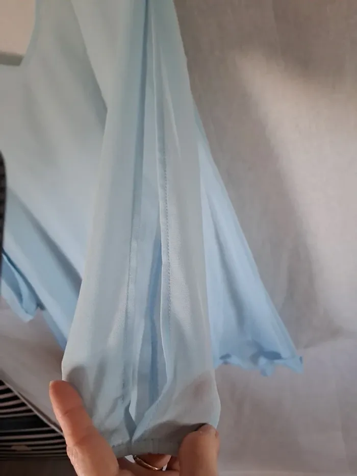 Robe bleue en voile très léger doublée - photo numéro 2