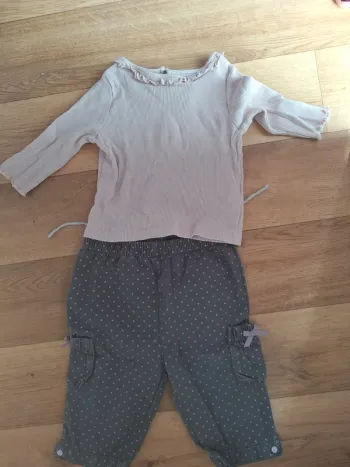 Ensemble t-shirt et pantalon en 6mois