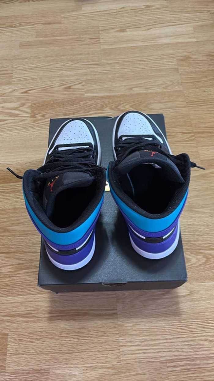 Baskets Air Jordan 1 Aqua Violet Cyan - photo numéro 5