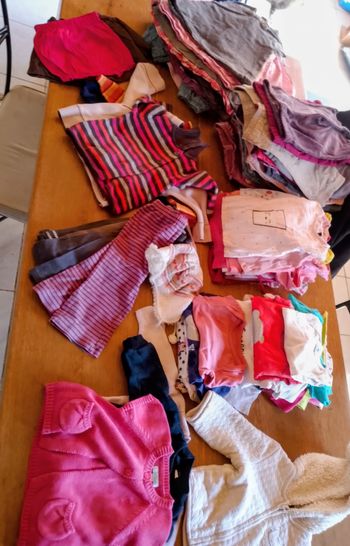 Lot vêtements 12 mois fille 