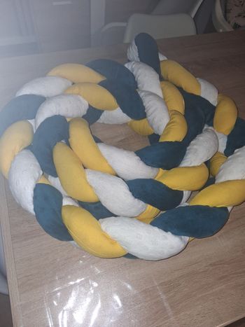 Tresse tour de lit bebe 