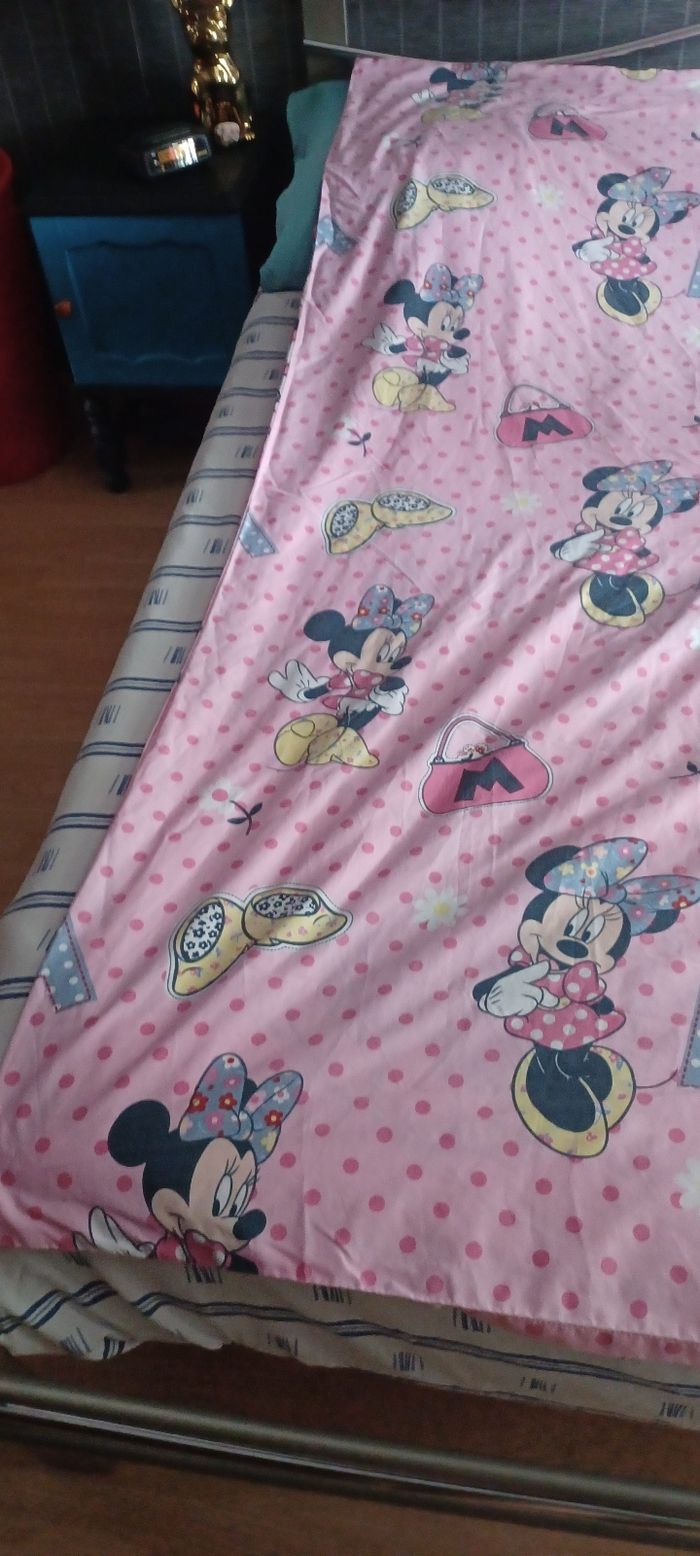 Très jolie housse de couette Une personne sans taie - photo numéro 6
