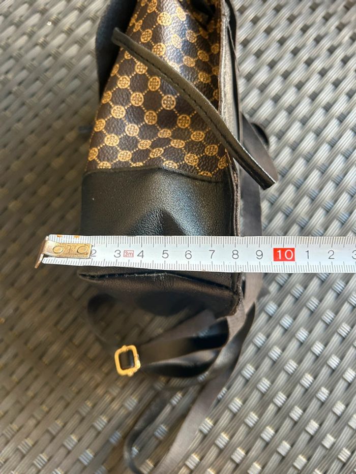 Petit sac à dos neuf - photo numéro 12