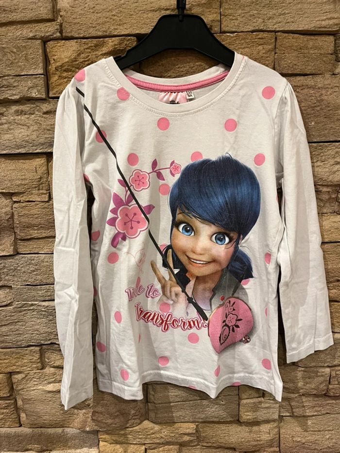 Tshirt manches longues Miraculous haut de pyjama taille 9 ans
