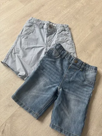 Lot 2 shorts garçon 4 ans