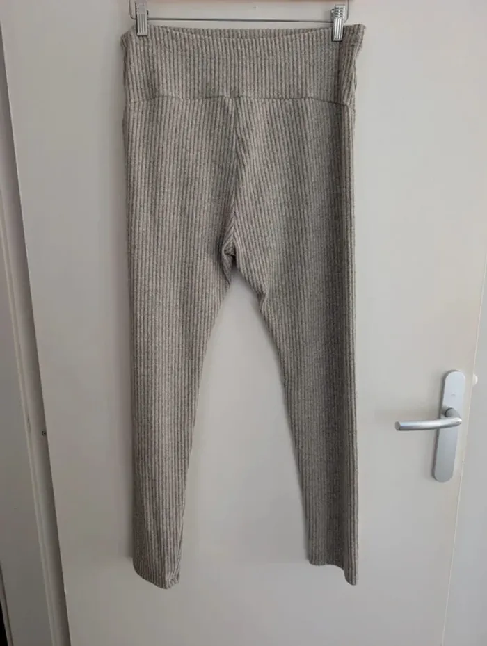 Legging de grossesse côtelé beige taille L shein neuf avec étiquette - photo numéro 3