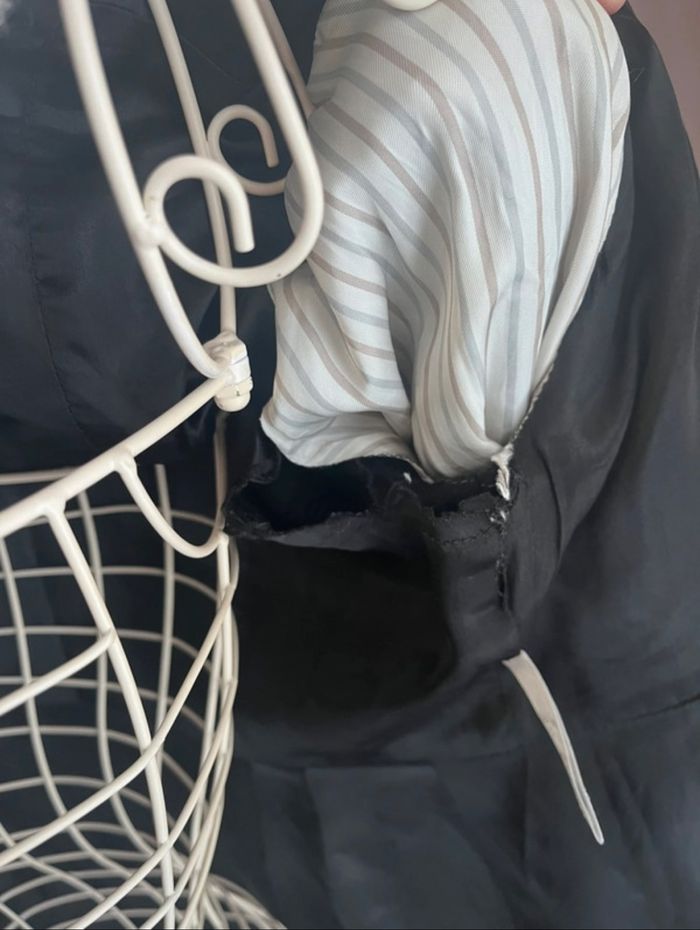 Manteau noir - photo numéro 6