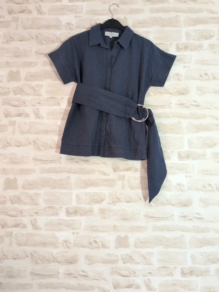 Chemise à rayures bleu marine – Un Jour Ailleurs Taille 38